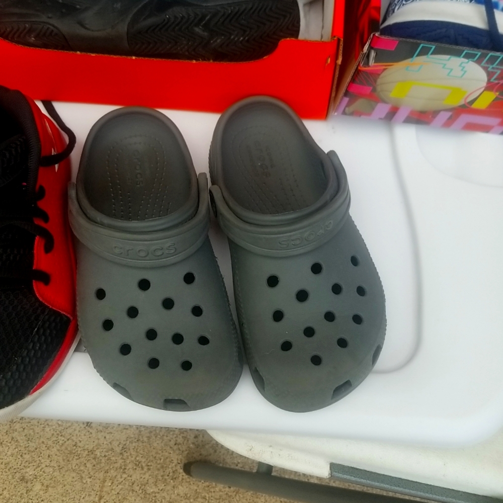Crocs